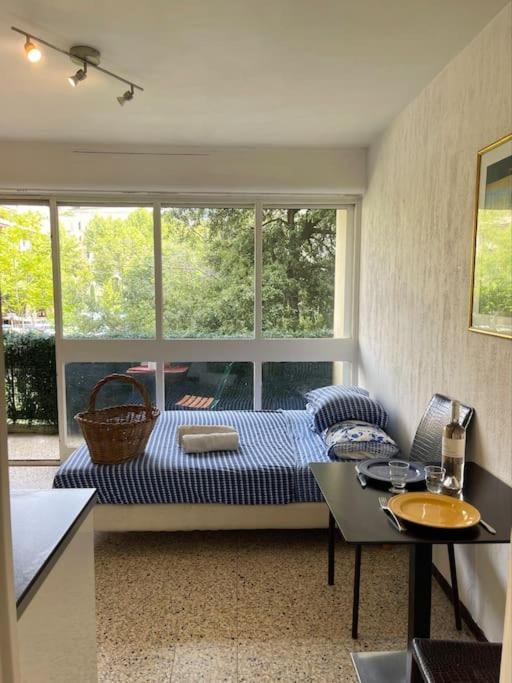 Studio Au Coeur D'Aix Avec Balcon Et Parking Aix-en-Provence Exterior foto